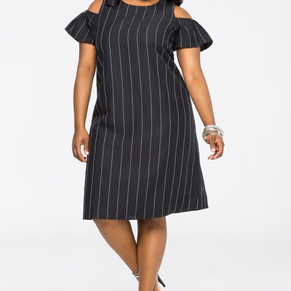Ashley Stewart PINSTRIPED COLD SHOULDER DRESS size 22